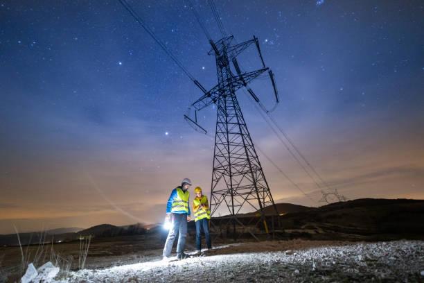 IBEW electrical workers teamwork